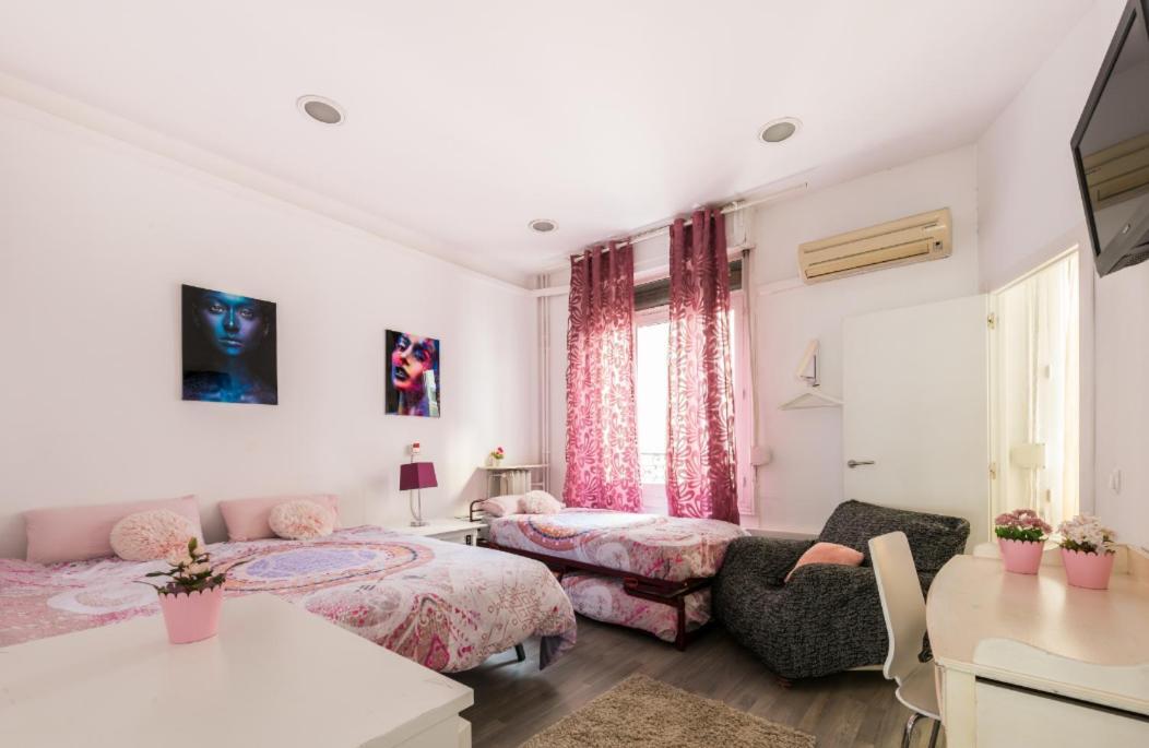 M&F 7 Rooms/7 Bathrooms Over Gran Via Мадрид Екстериор снимка