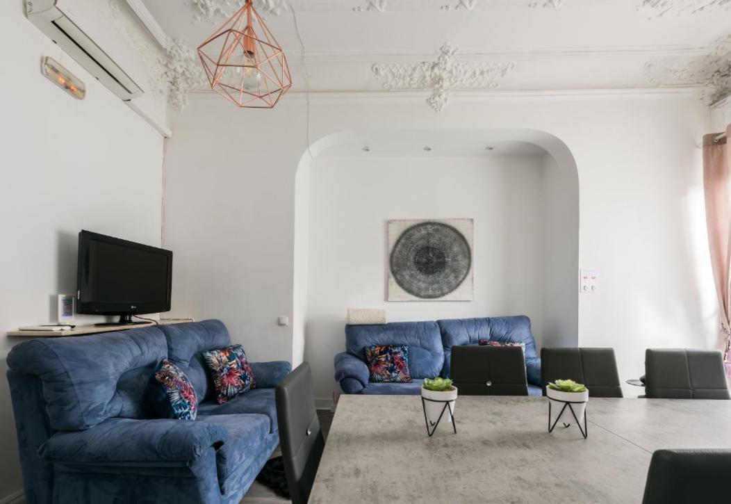 M&F 7 Rooms/7 Bathrooms Over Gran Via Мадрид Екстериор снимка