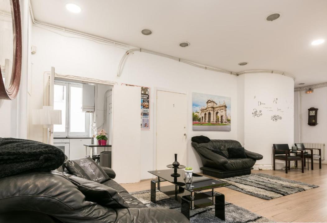 M&F 7 Rooms/7 Bathrooms Over Gran Via Мадрид Екстериор снимка