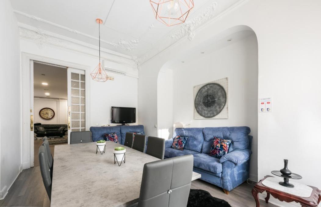 M&F 7 Rooms/7 Bathrooms Over Gran Via Мадрид Екстериор снимка